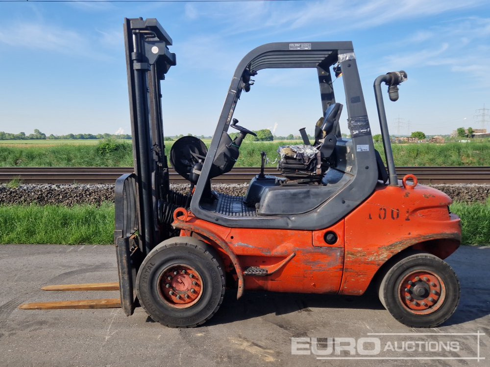 Linde H25 Diesel Forklift, 2 Stage Mast, Freelift Mast, Forks - Forklift: picture 2 Linde H25 Diesel Forklift, 2 Stage Mast, Freelift Mast, Forks - Forklift: picture 2