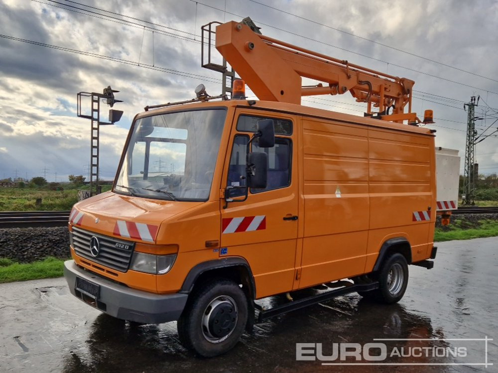 Mercedes 612D - Truck mounted aerial platform: picture 1 Mercedes 612D - Truck mounted aerial platform: picture 1