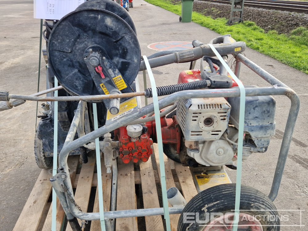 Pallet of Mobile Pressure Washers (2 of) - Pressure washer: picture 5 Pallet of Mobile Pressure Washers (2 of) - Pressure washer: picture 5