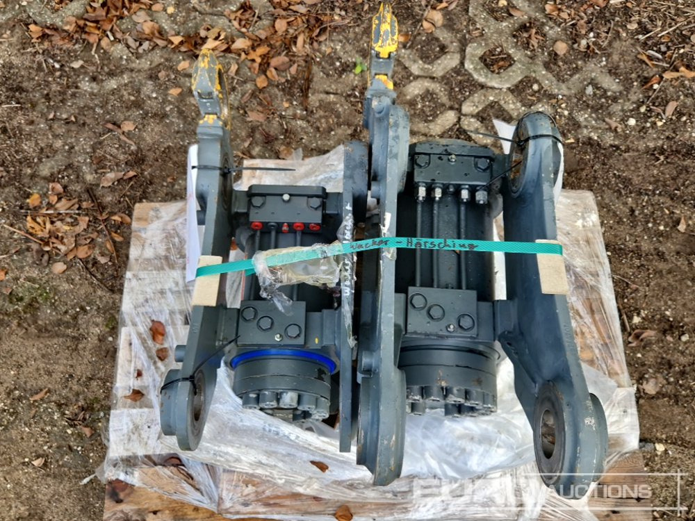 Powertilt QH (2 of) - Quick coupler: picture 5 Powertilt QH (2 of) - Quick coupler: picture 5