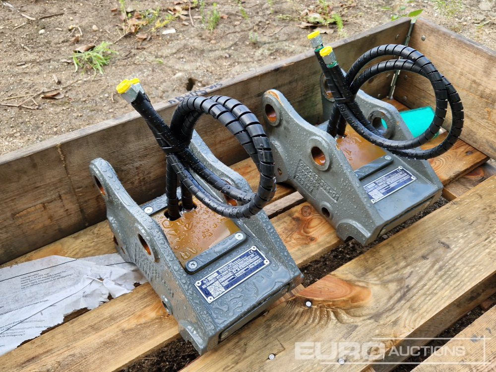 QH's to suit Wacker Neuson (2 of) - Quick coupler: picture 4 QH's to suit Wacker Neuson (2 of) - Quick coupler: picture 4