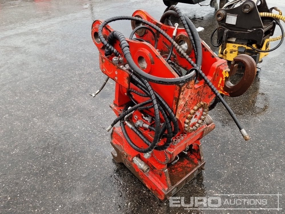 Rototilt QH to suit 13 Ton Excavator - Quick coupler: picture 4 Rototilt QH to suit 13 Ton Excavator - Quick coupler: picture 4