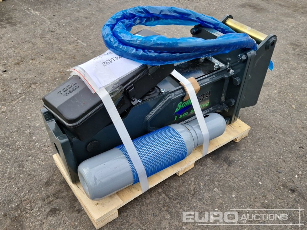 Sailing 35 - Hydraulic hammer: picture 1 Sailing 35 - Hydraulic hammer: picture 1