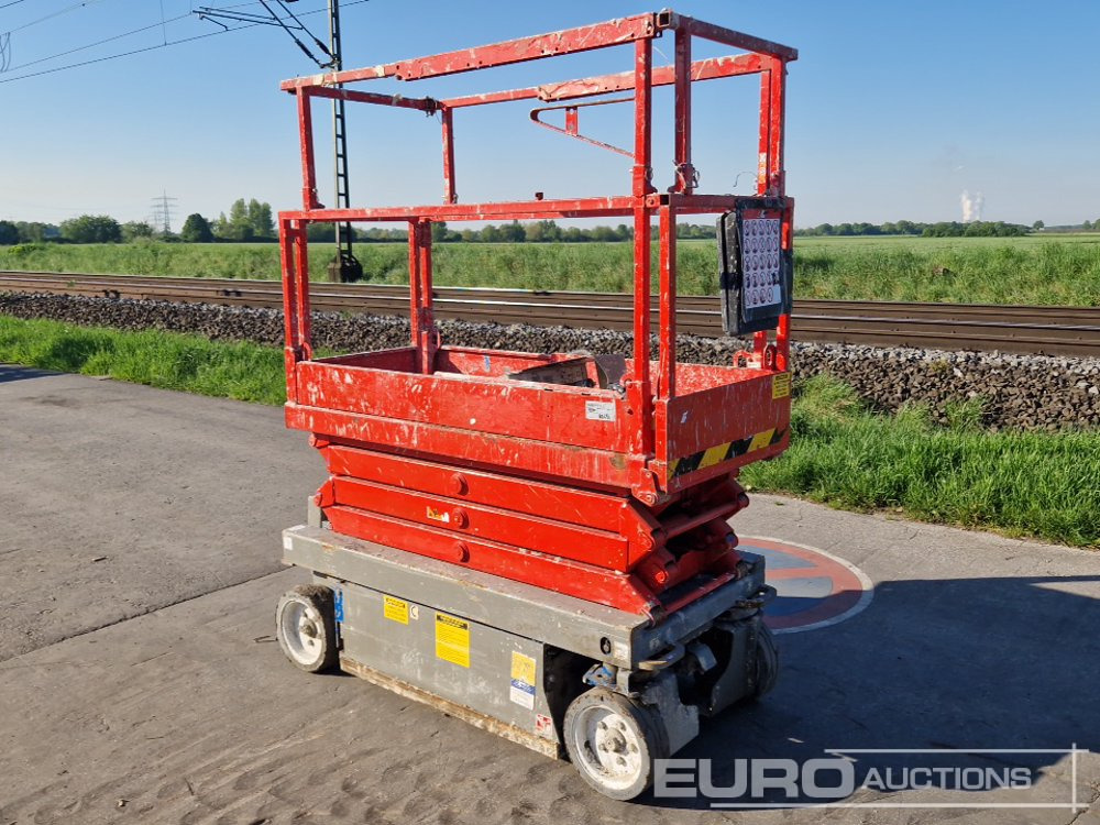 SkyJack SJ111-3219 - Aerial platform: picture 3 SkyJack SJ111-3219 - Aerial platform: picture 3