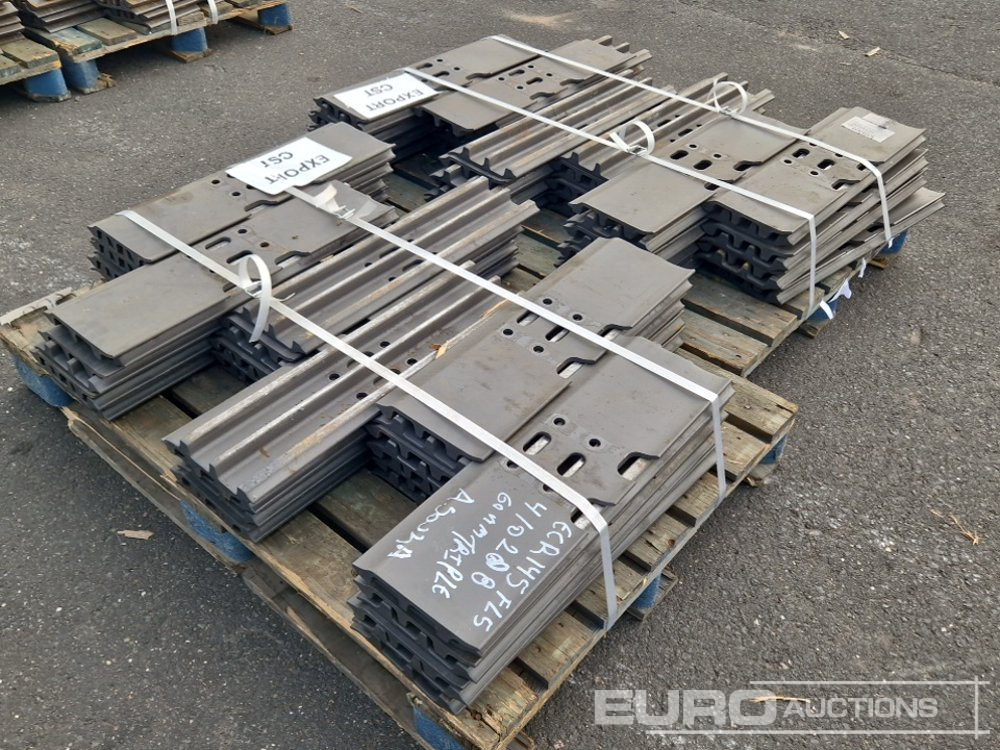 600mm Steel Track Plates to suit Volvo EC140/EC145 (92 of) - Spare parts for Excavator: picture 1 600mm Steel Track Plates to suit Volvo EC140/EC145 (92 of) - Spare parts for Excavator: picture 1