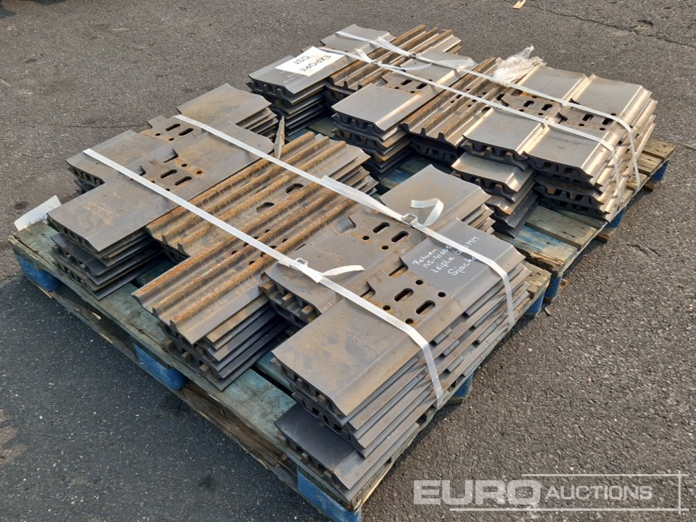 600mm Steel Track Plates to suit Volvo EC140/EC145 (92 of) - Spare parts for Excavator: picture 1 600mm Steel Track Plates to suit Volvo EC140/EC145 (92 of) - Spare parts for Excavator: picture 1