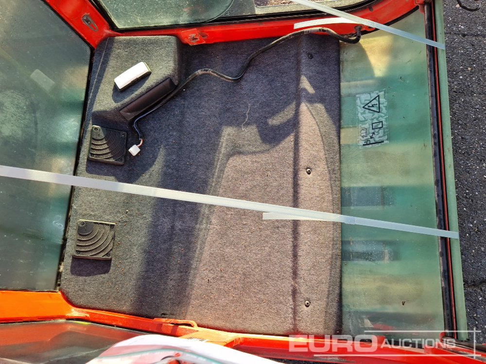 Cabin to suit Volvo ECR25D - Spare parts for Excavator: picture 5 Cabin to suit Volvo ECR25D - Spare parts for Excavator: picture 5