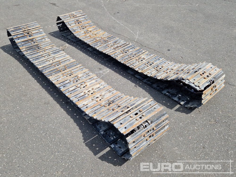 Steel Tracks to suit Komatsu PC58 (2 of) - Spare parts for Excavator: picture 2 Steel Tracks to suit Komatsu PC58 (2 of) - Spare parts for Excavator: picture 2