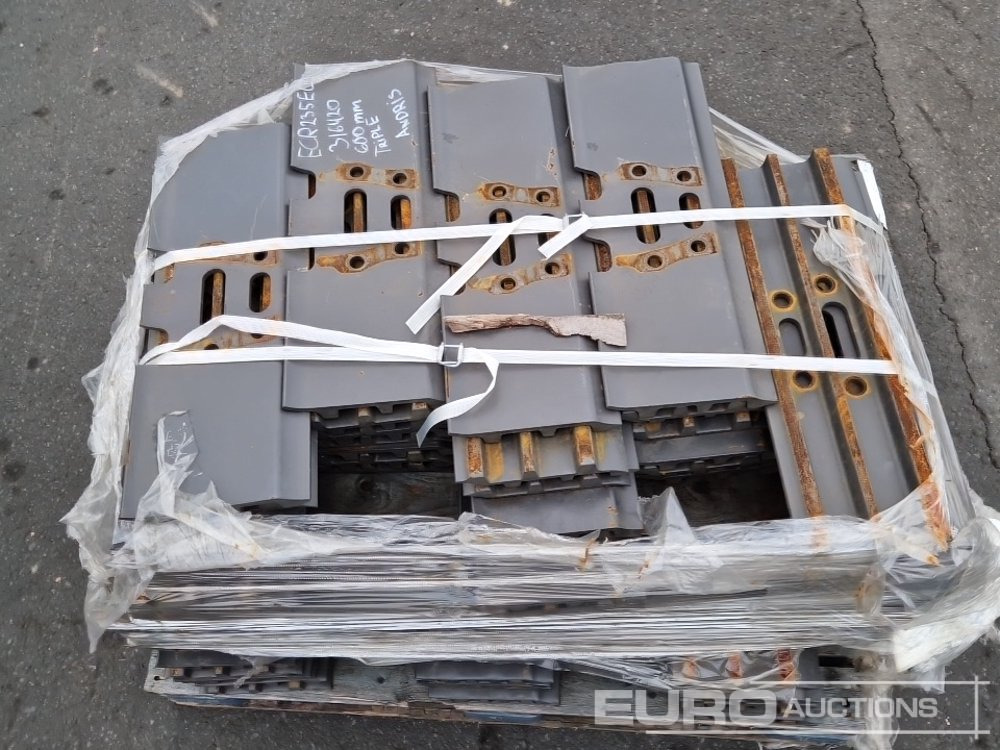Track Plates to suit Volvo - Spare parts for Excavator: picture 5 Track Plates to suit Volvo - Spare parts for Excavator: picture 5