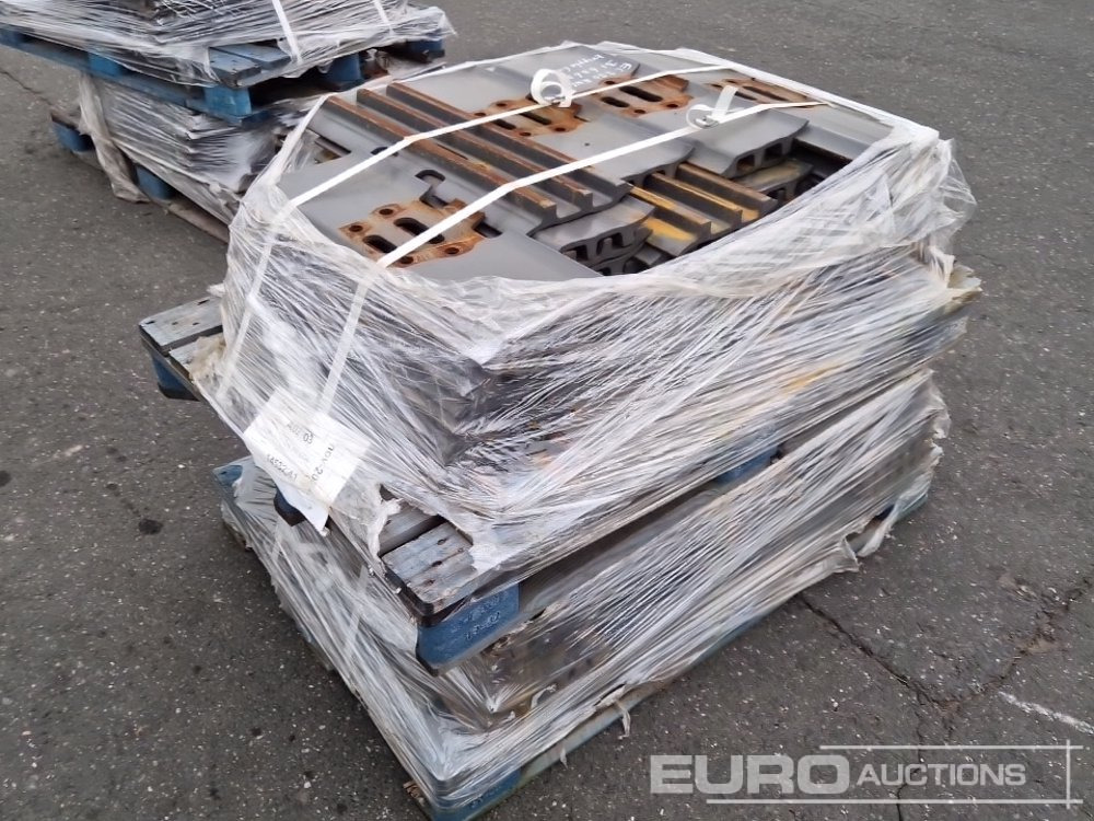 Track Plates to suit Volvo - Spare parts for Excavator: picture 2 Track Plates to suit Volvo - Spare parts for Excavator: picture 2