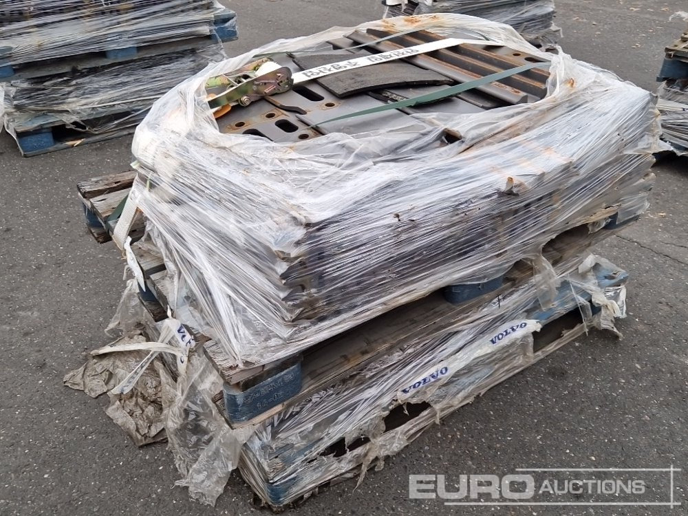 Track Plates to suit Volvo - Spare parts for Excavator: picture 4 Track Plates to suit Volvo - Spare parts for Excavator: picture 4