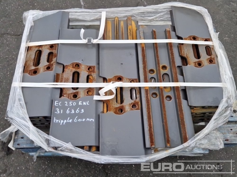 Track Plates to suit Volvo - Spare parts for Excavator: picture 5 Track Plates to suit Volvo - Spare parts for Excavator: picture 5