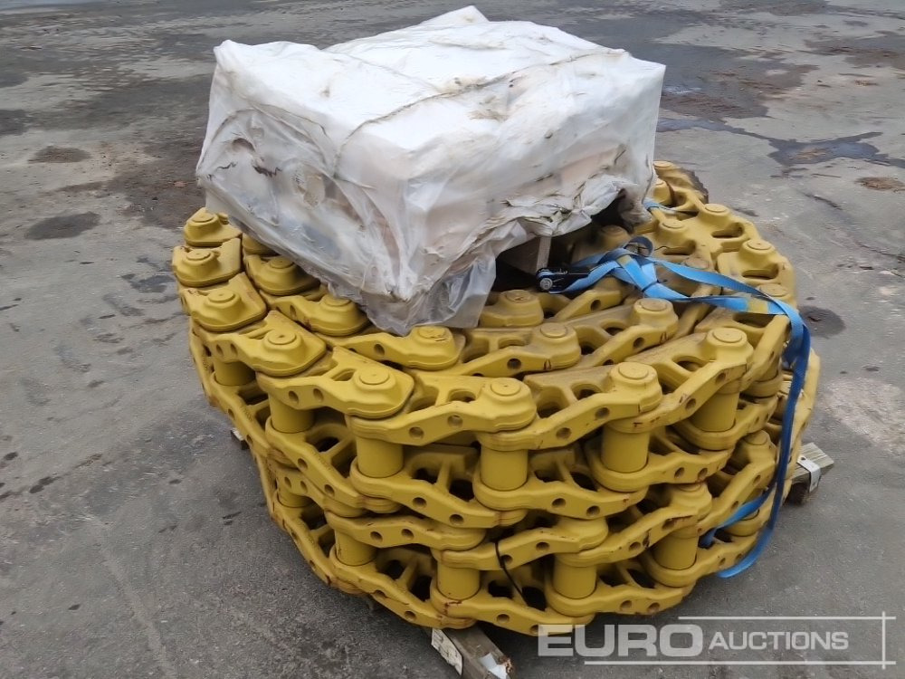 Unused Steel Track Chain with Bolts suit Liebherr Dozer - Spare parts: picture 3 Unused Steel Track Chain with Bolts suit Liebherr Dozer - Spare parts: picture 3