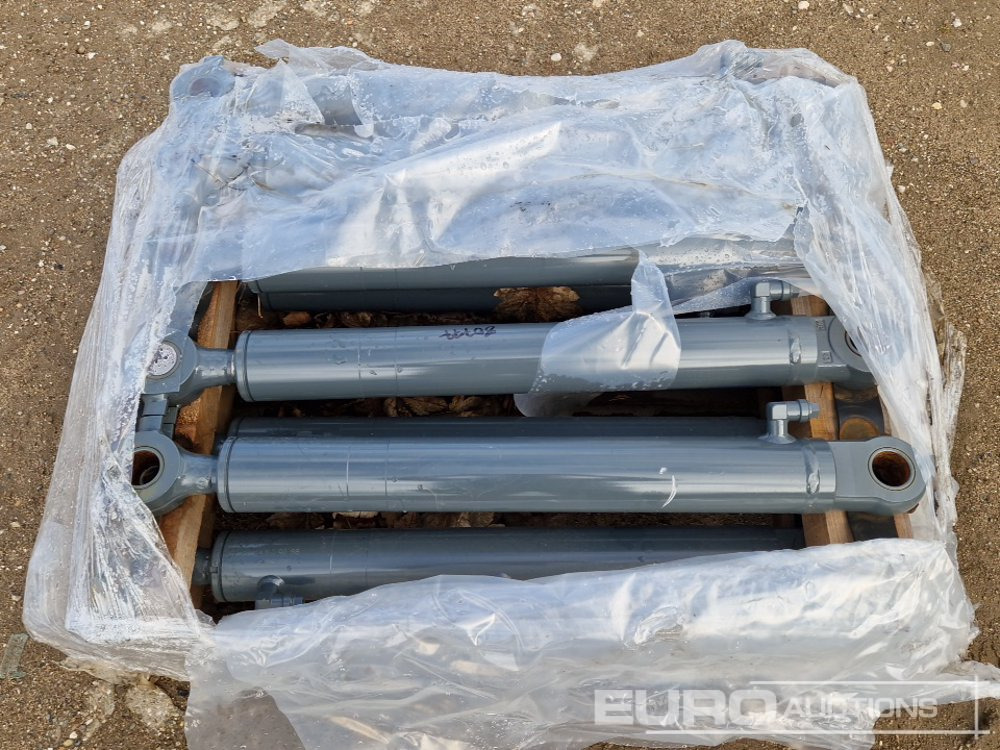 Unused Various Hydraulic Cylinders - Spare parts: picture 1 Unused Various Hydraulic Cylinders - Spare parts: picture 1