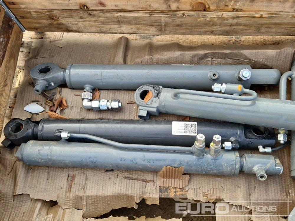 Various Hydraulic Cylinders - Spare parts: picture 4 Various Hydraulic Cylinders - Spare parts: picture 4
