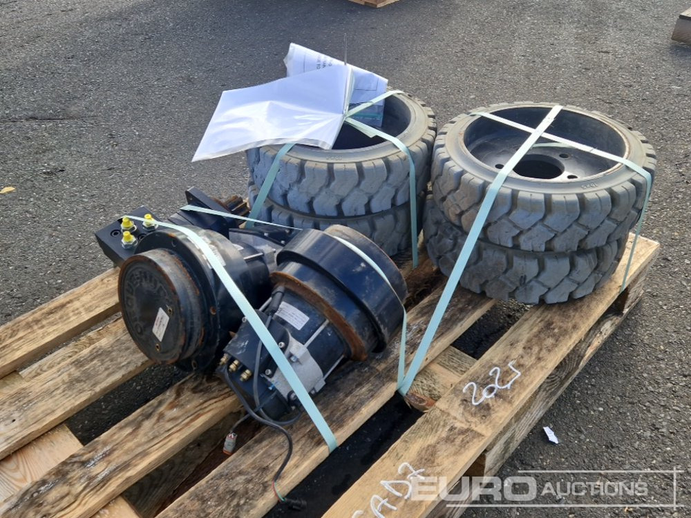 Wheels (4 of) + Hydraulic Motor (2 of) to suit Haulotte Star 10 - Spare parts: picture 4 Wheels (4 of) + Hydraulic Motor (2 of) to suit Haulotte Star 10 - Spare parts: picture 4