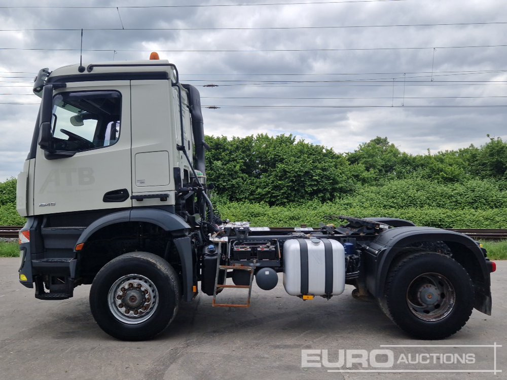 Mercedes Benz AROCS 1845 - Tractor unit: picture 2 Mercedes Benz AROCS 1845 - Tractor unit: picture 2