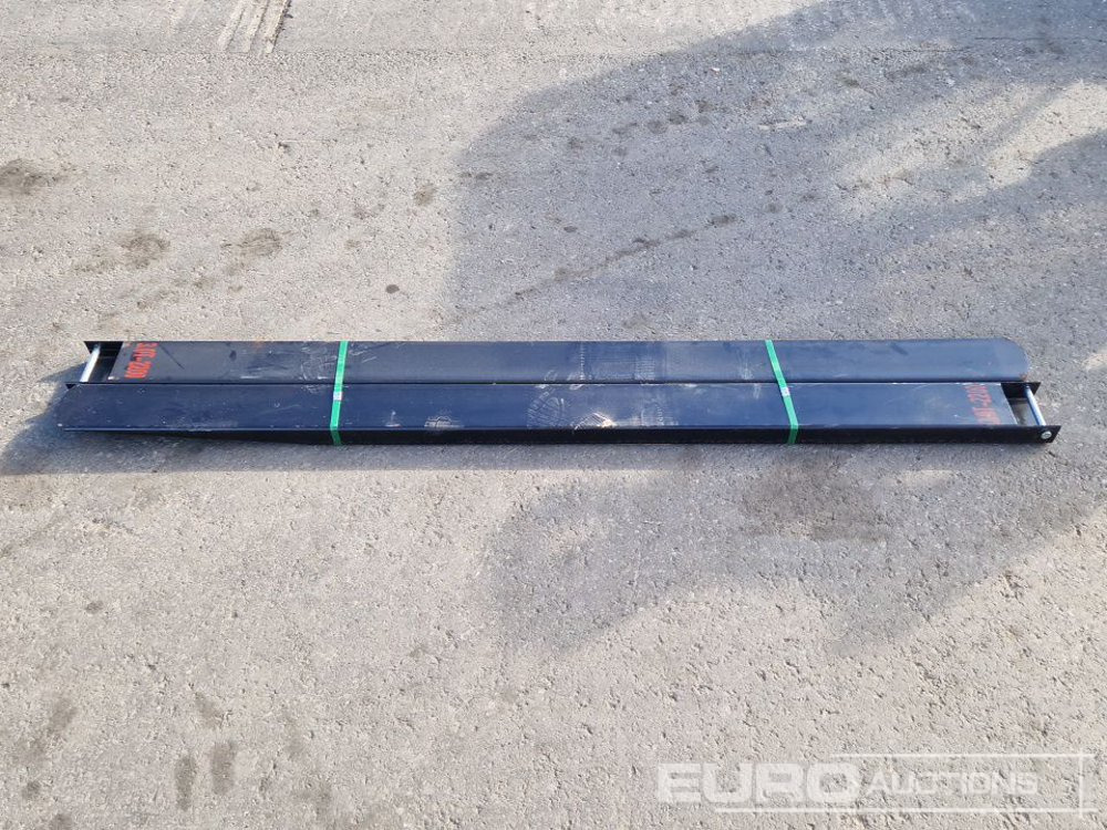 Unused 2025 HCHI 2200mm Fork Extensions to suit 3 Ton Forklift - Workshop equipment: picture 3 Unused 2025 HCHI 2200mm Fork Extensions to suit 3 Ton Forklift - Workshop equipment: picture 3