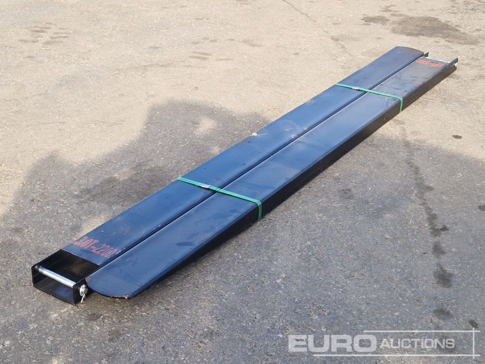 Unused 2025 HCHI 2200mm Fork Extensions to suit 3 Ton Forklift - Workshop equipment: picture 1 Unused 2025 HCHI 2200mm Fork Extensions to suit 3 Ton Forklift - Workshop equipment: picture 1