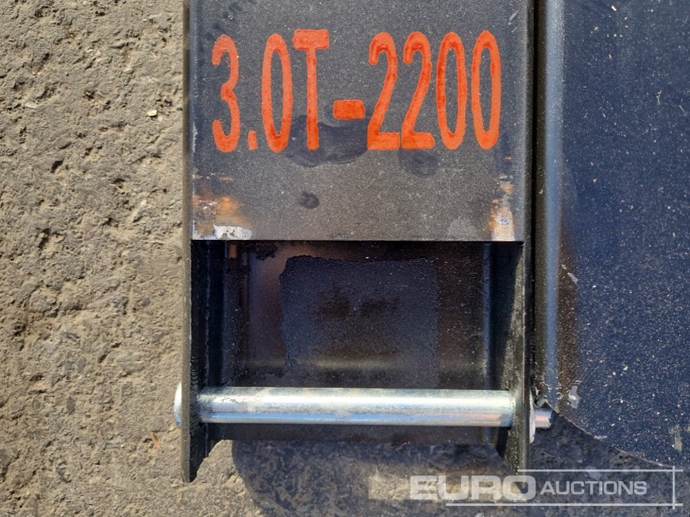 Unused 2025 HCHI 2200mm Fork Extensions to suit 3 Ton Forklift - Workshop equipment: picture 5 Unused 2025 HCHI 2200mm Fork Extensions to suit 3 Ton Forklift - Workshop equipment: picture 5