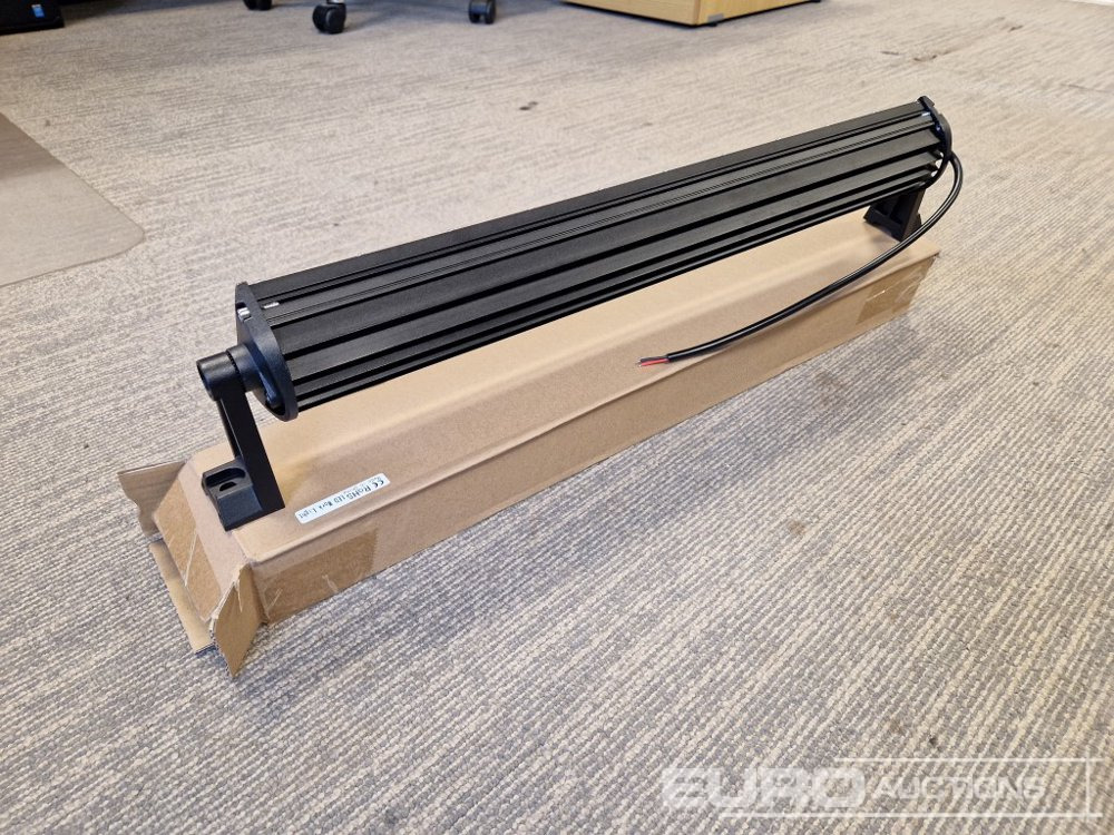 Unused 21.5" 120W Combo Beam LED Light Bar, Mounting Brackets, IP67 Waterproof - Construction equipment: picture 5 Unused 21.5" 120W Combo Beam LED Light Bar, Mounting Brackets, IP67 Waterproof - Construction equipment: picture 5