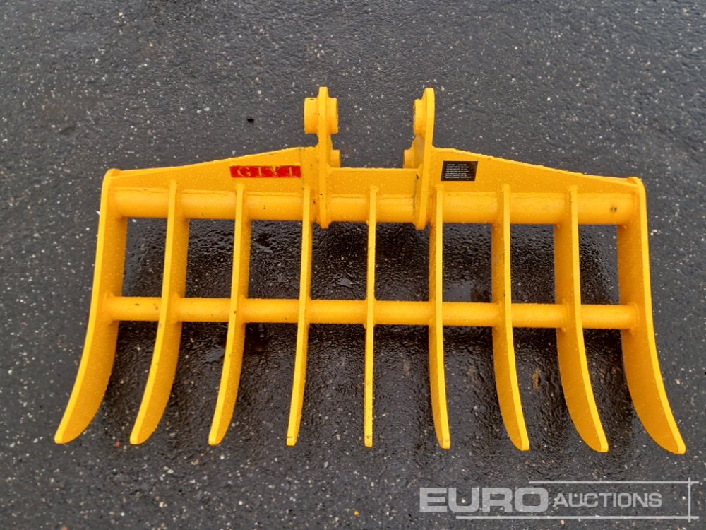 Unused 44" Rake to suit CAT 305 - Bucket: picture 5 Unused 44" Rake to suit CAT 305 - Bucket: picture 5
