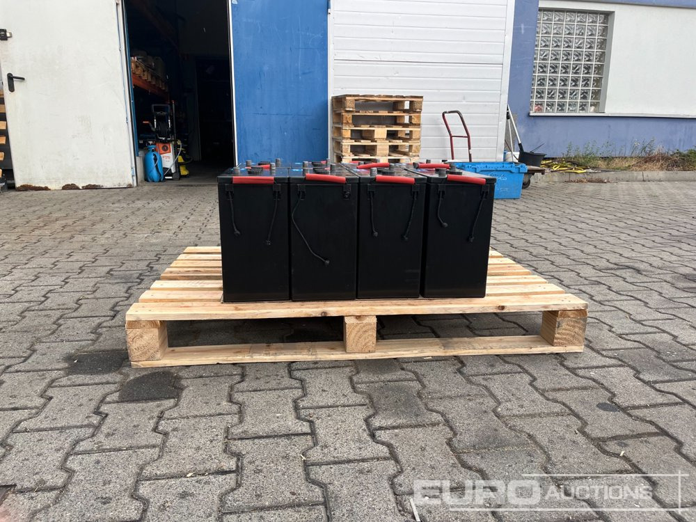 Unused BARS J30 Batteries (8 of) - Workshop equipment: picture 5 Unused BARS J30 Batteries (8 of) - Workshop equipment: picture 5