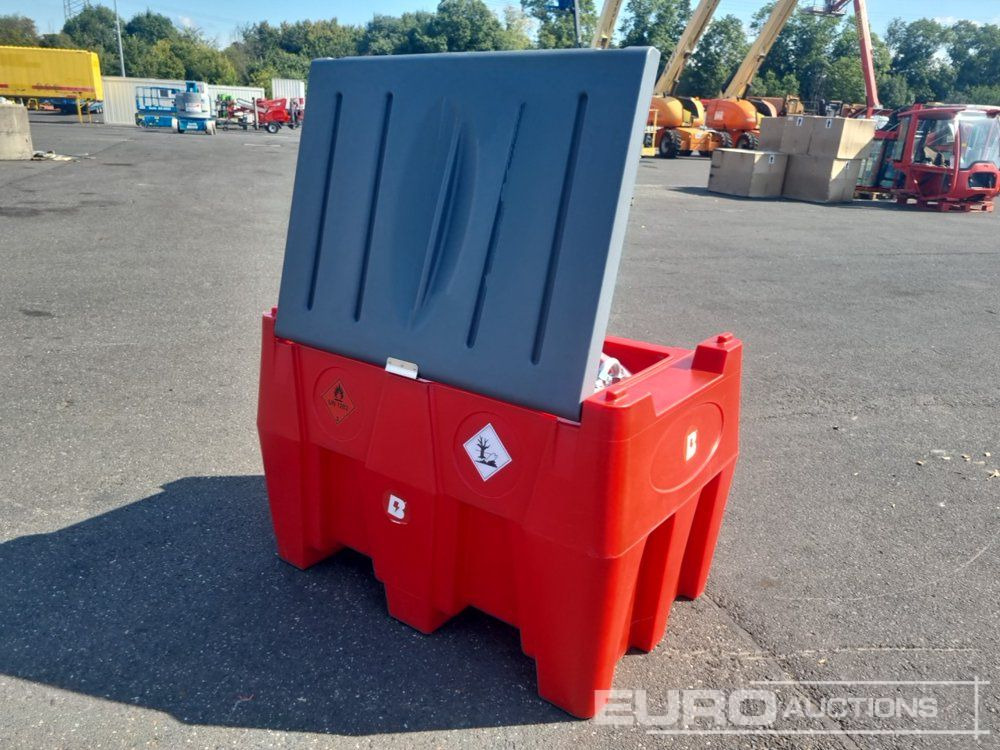 Unused Bauer 440 Liter Fuel Bowser - Storage tank: picture 2 Unused Bauer 440 Liter Fuel Bowser - Storage tank: picture 2