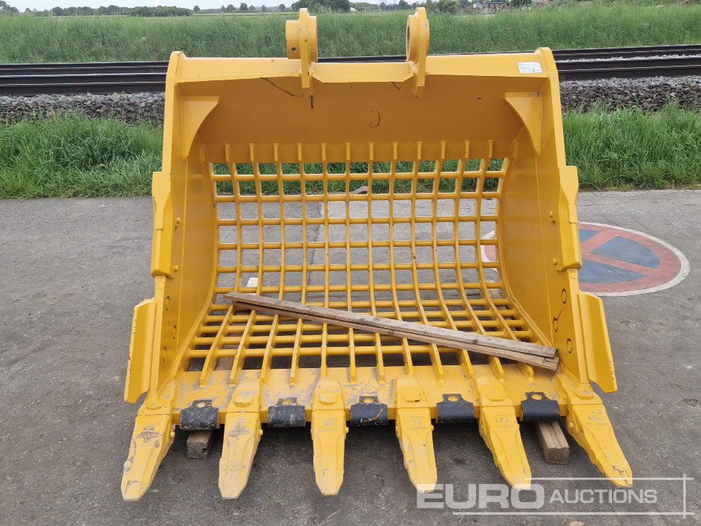 Unused Jisan Skeleton Bucket to suit CAT 336 - Bucket: picture 5 Unused Jisan Skeleton Bucket to suit CAT 336 - Bucket: picture 5