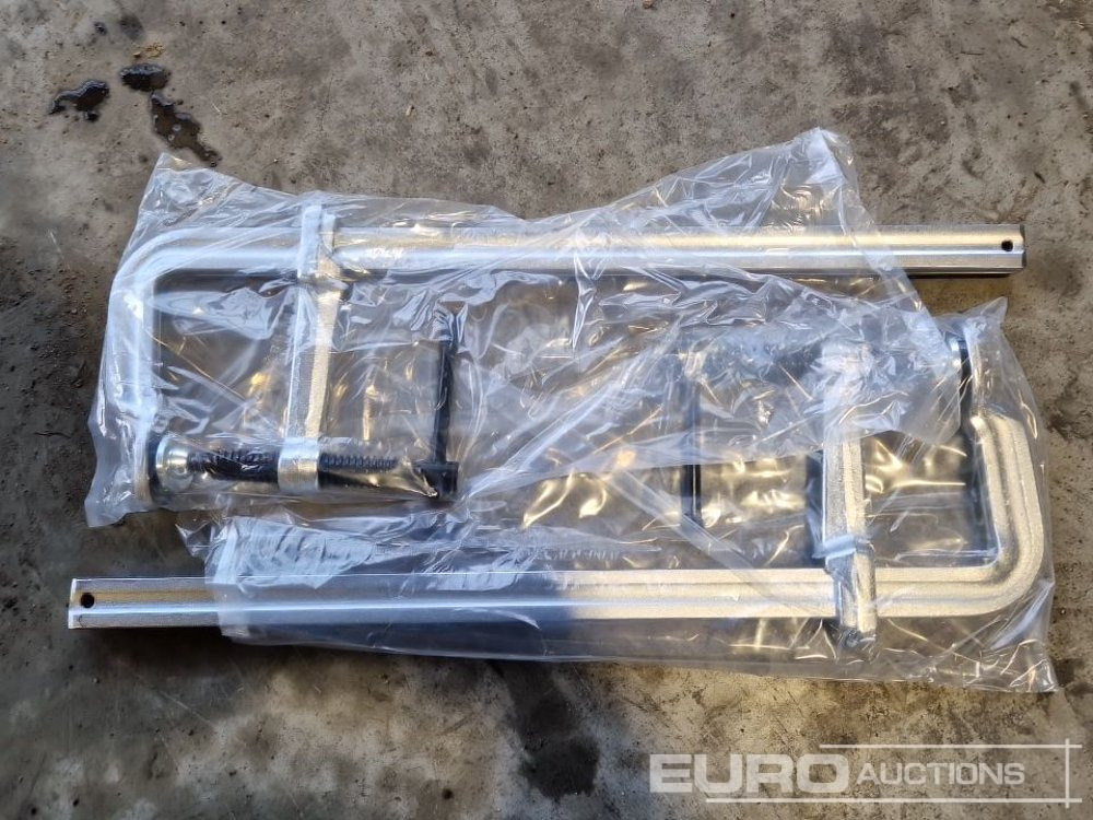 Unused Solid X Forged Welding Clamps 120mm x 450mm (2 Pieces) - Workshop equipment: picture 2 Unused Solid X Forged Welding Clamps 120mm x 450mm (2 Pieces) - Workshop equipment: picture 2