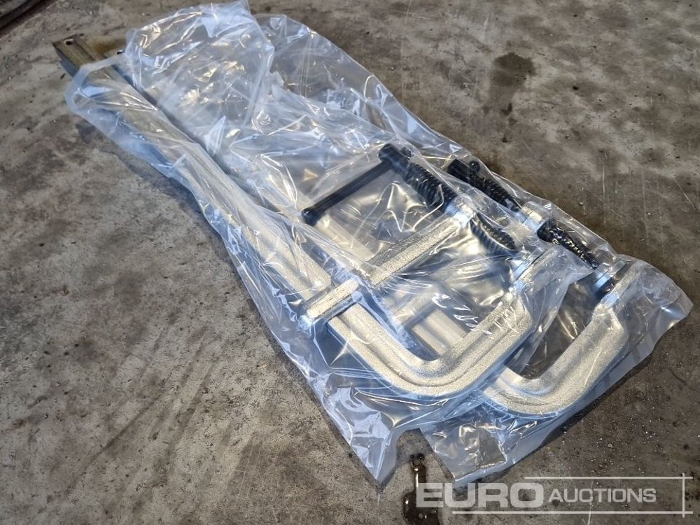 Unused Solid X Forged Welding Clamps 120mm x 450mm (2 Pieces) - Workshop equipment: picture 3 Unused Solid X Forged Welding Clamps 120mm x 450mm (2 Pieces) - Workshop equipment: picture 3