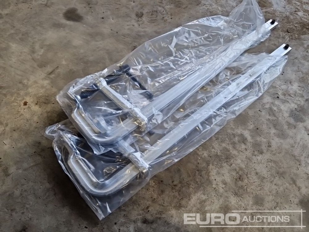 Unused Solid X Forged Welding Clamps 120mm x 600mm (2 Pieces) - Workshop equipment: picture 2 Unused Solid X Forged Welding Clamps 120mm x 600mm (2 Pieces) - Workshop equipment: picture 2
