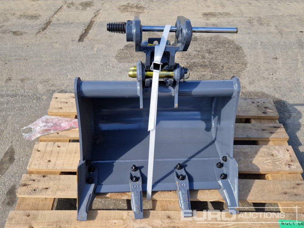 Unused Strickland 18" Digging Bucket + QH to suit Hitachi ZX19 - Bucket: picture 5 Unused Strickland 18" Digging Bucket + QH to suit Hitachi ZX19 - Bucket: picture 5