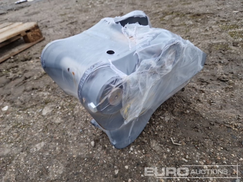Unused Strickland QH to suit Mini Excavator - Quick coupler: picture 3 Unused Strickland QH to suit Mini Excavator - Quick coupler: picture 3