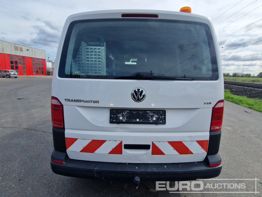 2016 Volkswagen Transporter - Van: picture 4 2016 Volkswagen Transporter - Van: picture 4