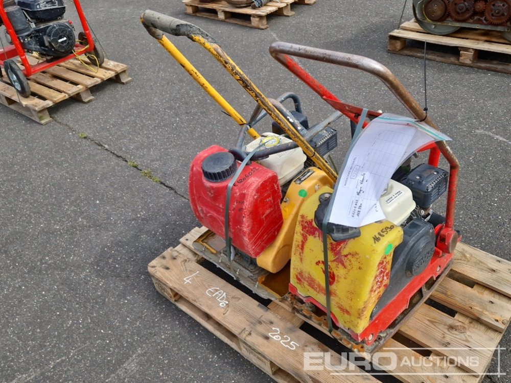 Wacker Neuson + Belle PCD11H Walk Behind Compaction Plates (2 of) - Asphalt machine: picture 1 Wacker Neuson + Belle PCD11H Walk Behind Compaction Plates (2 of) - Asphalt machine: picture 1