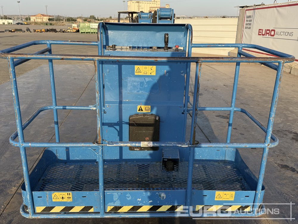 2007 Genie 45/25J - Aerial platform: picture 4 2007 Genie 45/25J - Aerial platform: picture 4