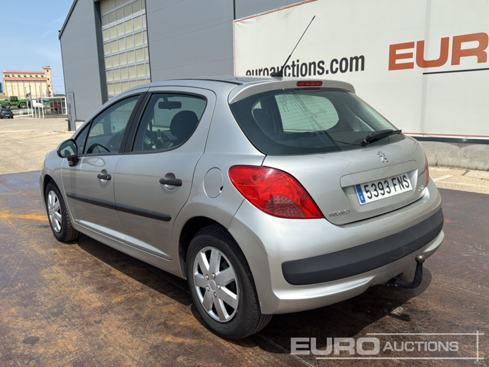 2007 Peugeot 207 - Car: picture 3 2007 Peugeot 207 - Car: picture 3