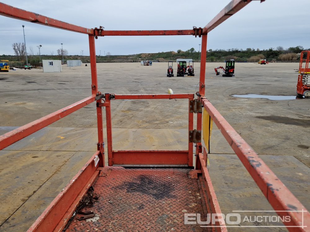 Aerial platform 2014 SkyJack SJ III-3226: picture 29