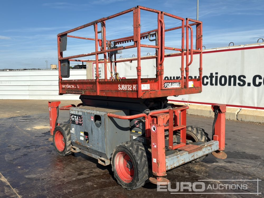 2015 SkyJack SJ6832RT - Aerial platform: picture 3 2015 SkyJack SJ6832RT - Aerial platform: picture 3