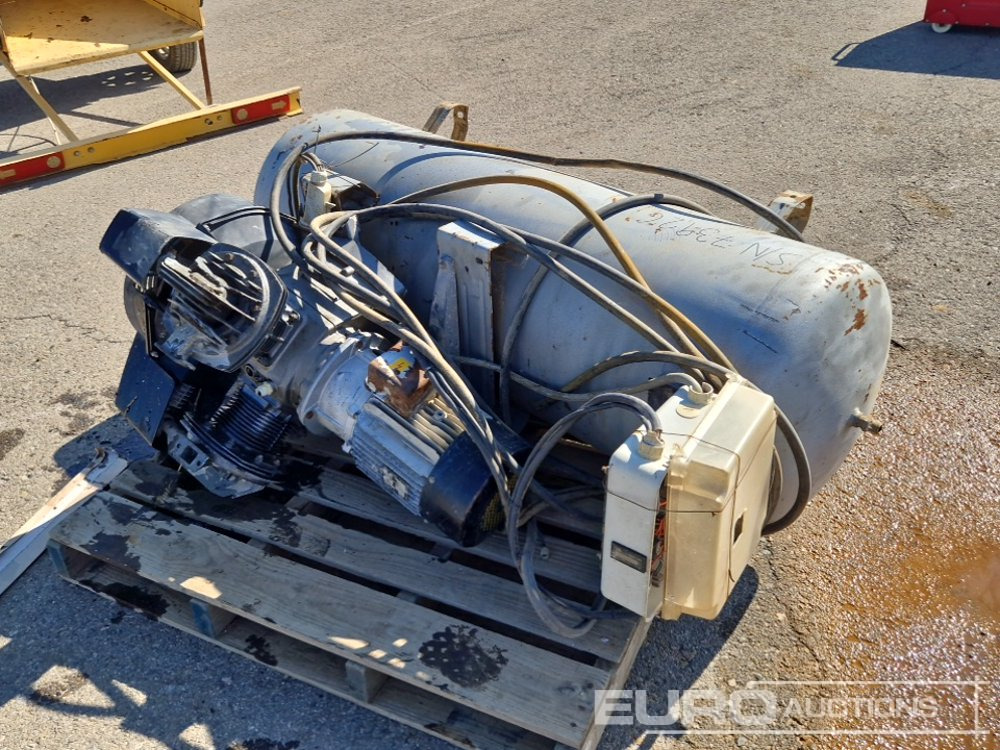 Atlas Copco 200L Compressor - Construction equipment: picture 3 Atlas Copco 200L Compressor - Construction equipment: picture 3