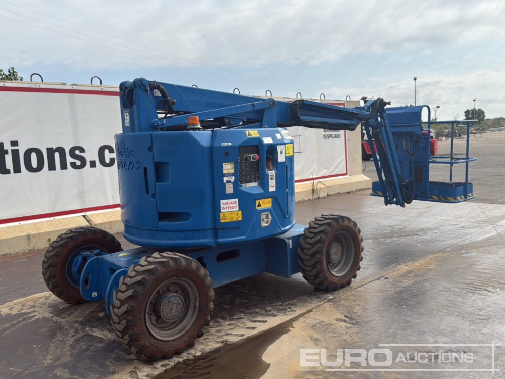 Genie Z34/22 - Aerial platform: picture 5 Genie Z34/22 - Aerial platform: picture 5