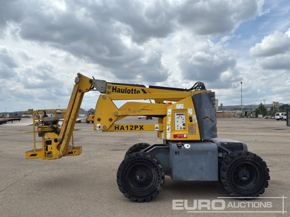 Haulotte HA12PX - Aerial platform: picture 2 Haulotte HA12PX - Aerial platform: picture 2