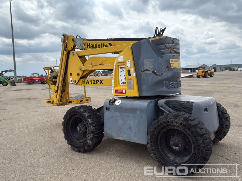 Haulotte HA12PX - Aerial platform: picture 3 Haulotte HA12PX - Aerial platform: picture 3