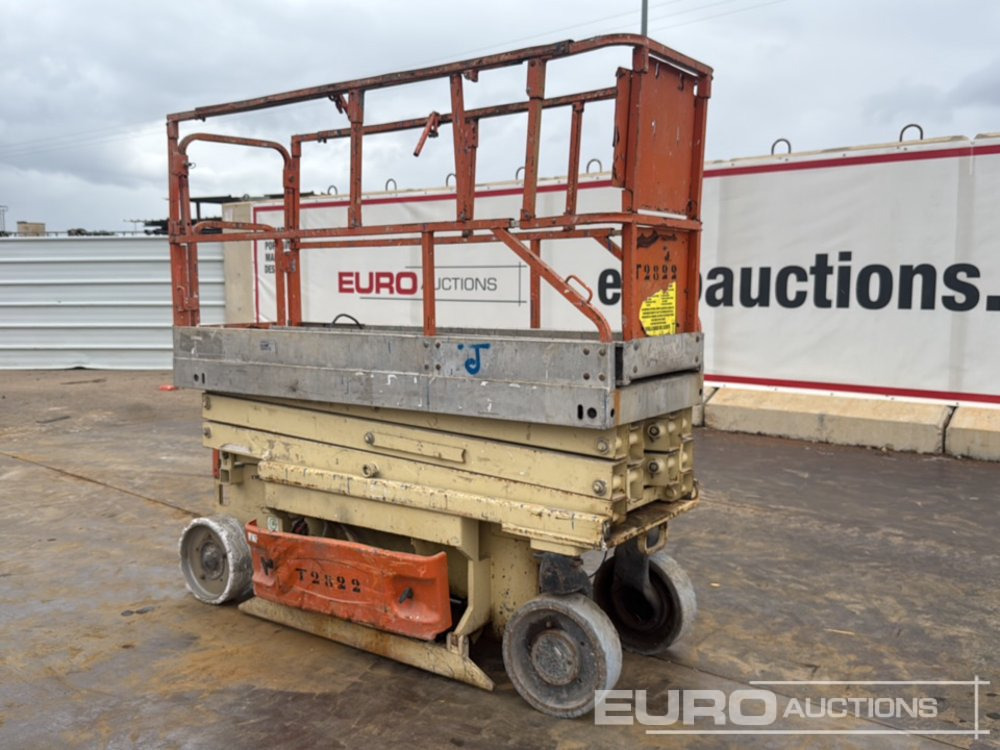 JLG 2030ES - Scissor lift: picture 3 JLG 2030ES - Scissor lift: picture 3