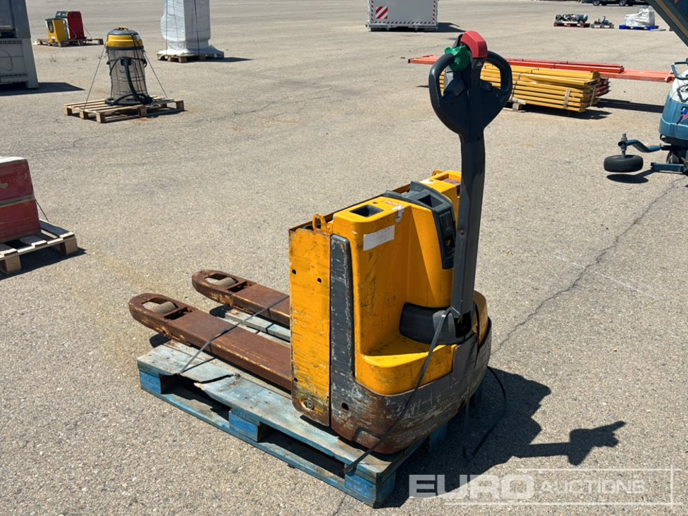 Jungheinrich Electric Pallet Truck - Other machinery: picture 3 Jungheinrich Electric Pallet Truck - Other machinery: picture 3