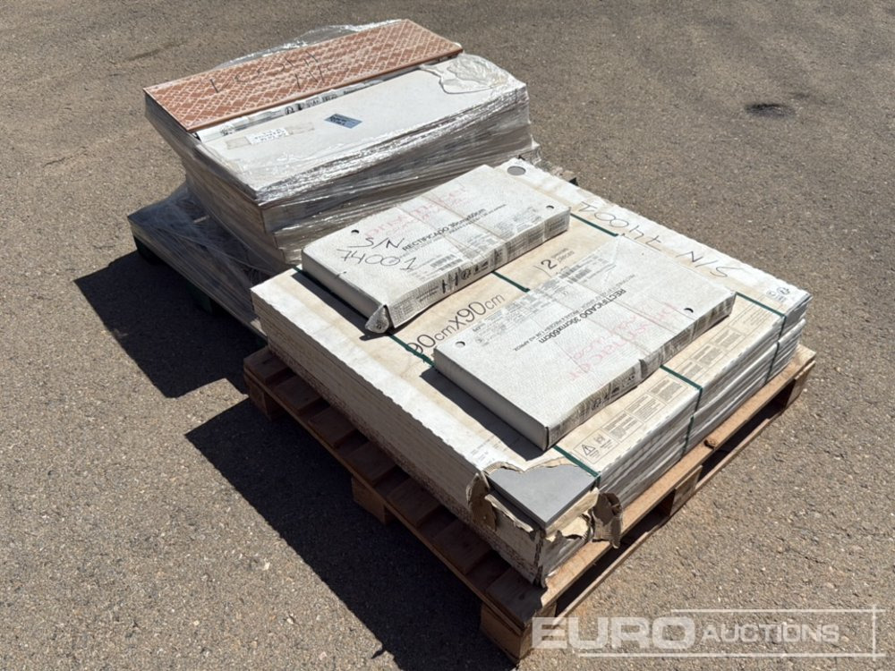 Pallet of Tiles (2 of) - Tool/ Equipment: picture 2 Pallet of Tiles (2 of) - Tool/ Equipment: picture 2