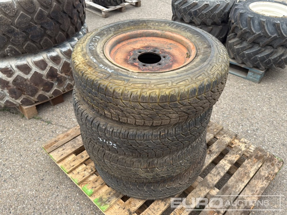 Pallets of 215/85R16LT Wheels (4 of) - Tire: picture 3 Pallets of 215/85R16LT Wheels (4 of) - Tire: picture 3