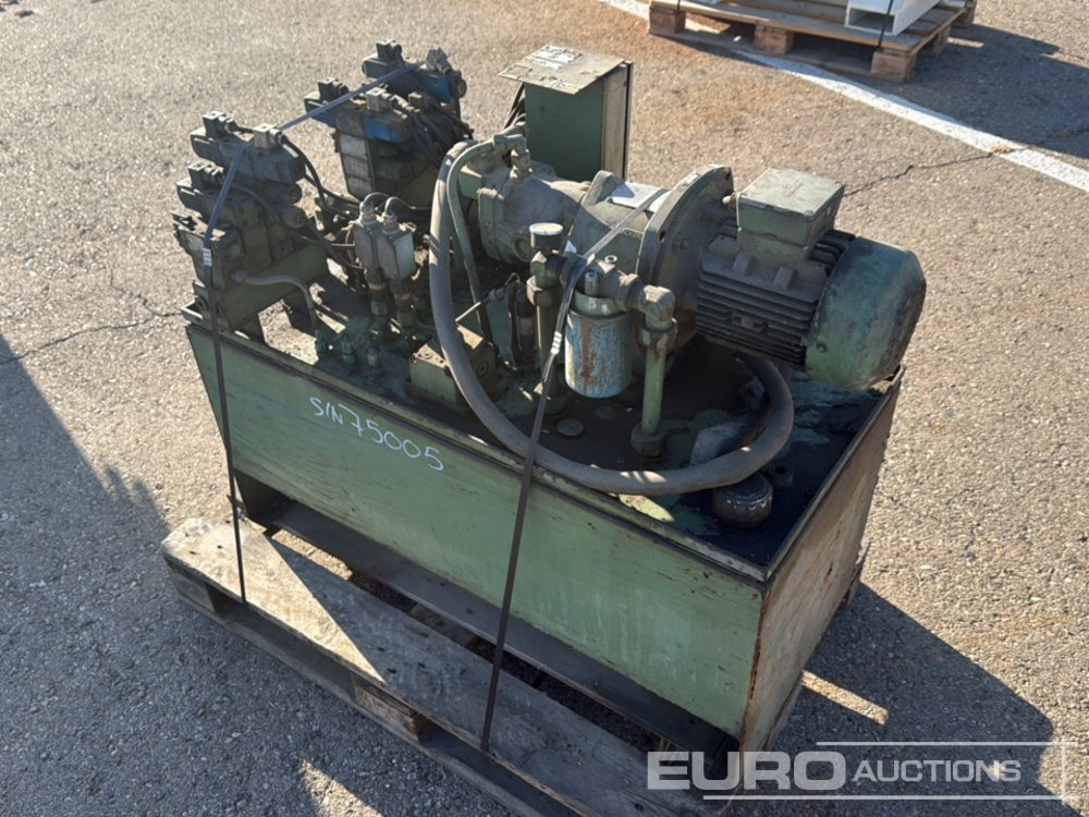 SPERRY VICKERS Hydraulic Power Unit - Construction equipment: picture 2 SPERRY VICKERS Hydraulic Power Unit - Construction equipment: picture 2