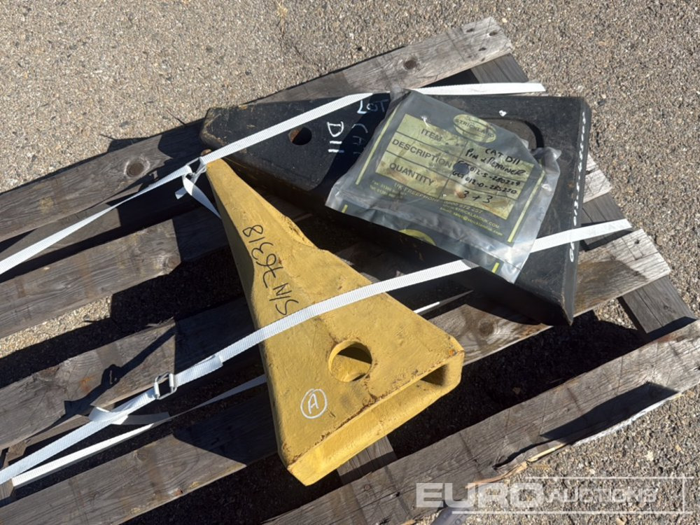 Pallet of Digging Bucket Tooth (2 of) - Spare parts for Bucket: picture 2 Pallet of Digging Bucket Tooth (2 of) - Spare parts for Bucket: picture 2